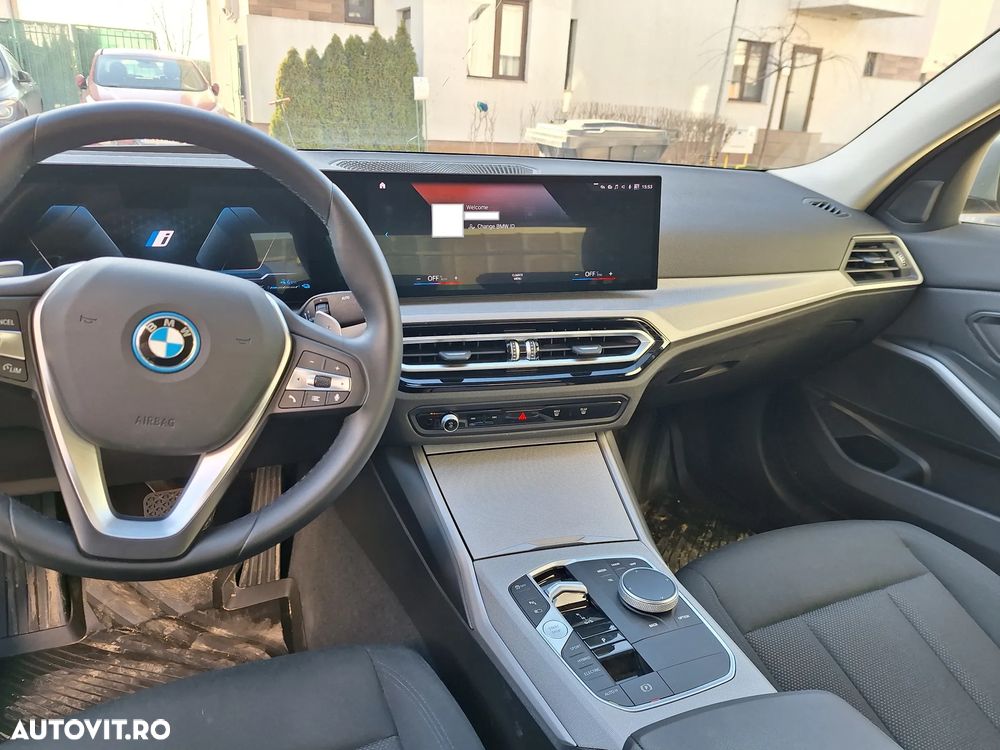BMW Seria 3 330e xDrive AT PHEV - 6