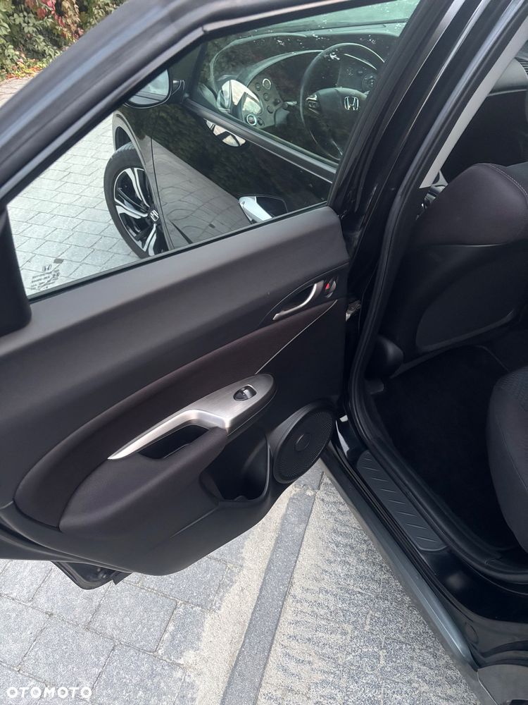 Honda Civic 1.8 Executive - 22