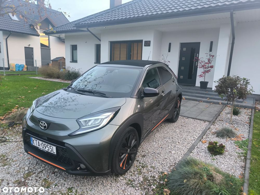 Toyota Aygo X S-CVT Air JBL - 2