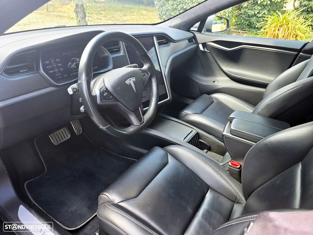 Tesla Model S Long Range - 5