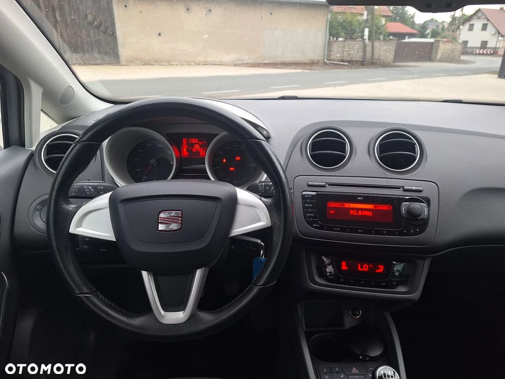 Seat Ibiza 1.4 16V Cool - 13