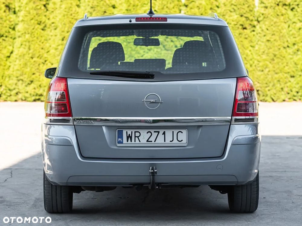 Opel Zafira 1.8 Edition 111 Jahre - 11