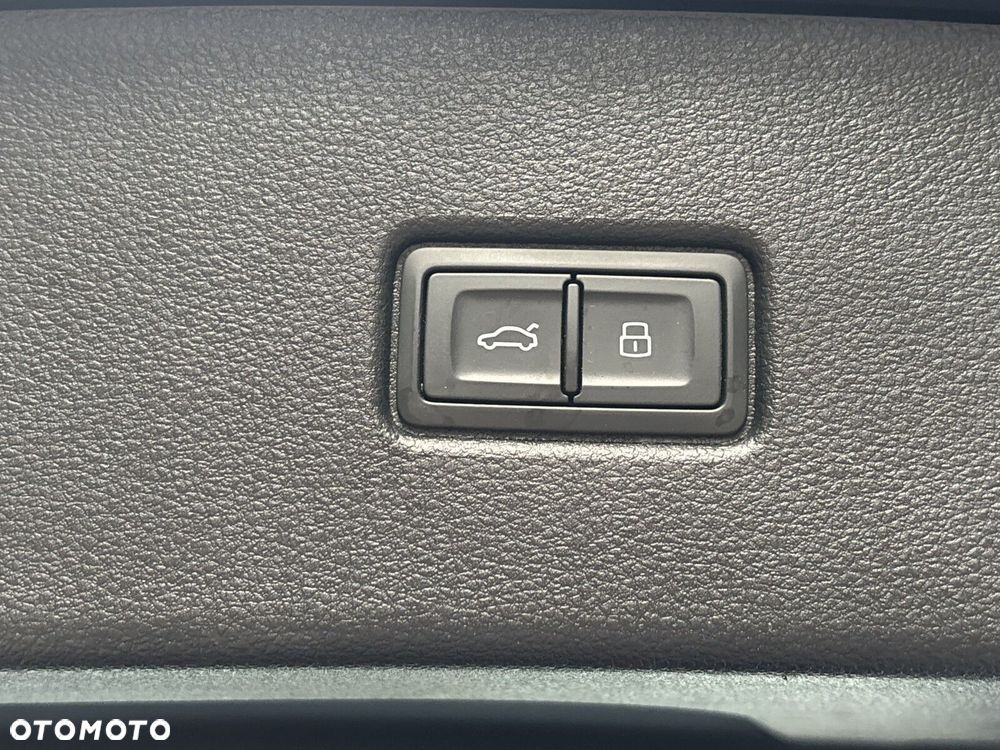 Audi Q5 Sportback - 34