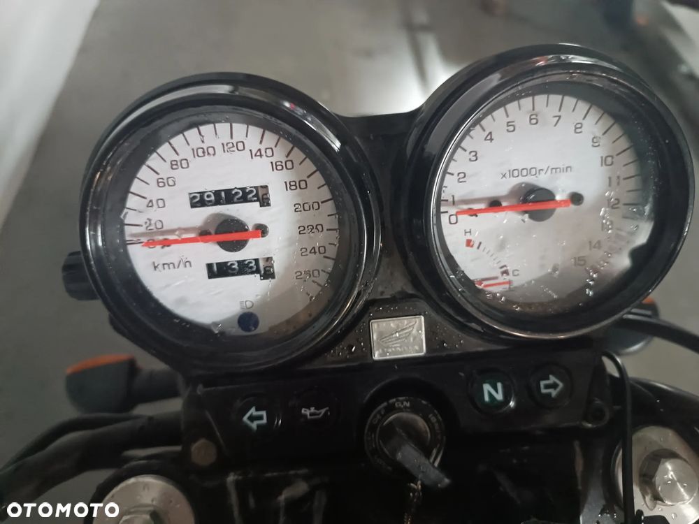 Honda Hornet - 13