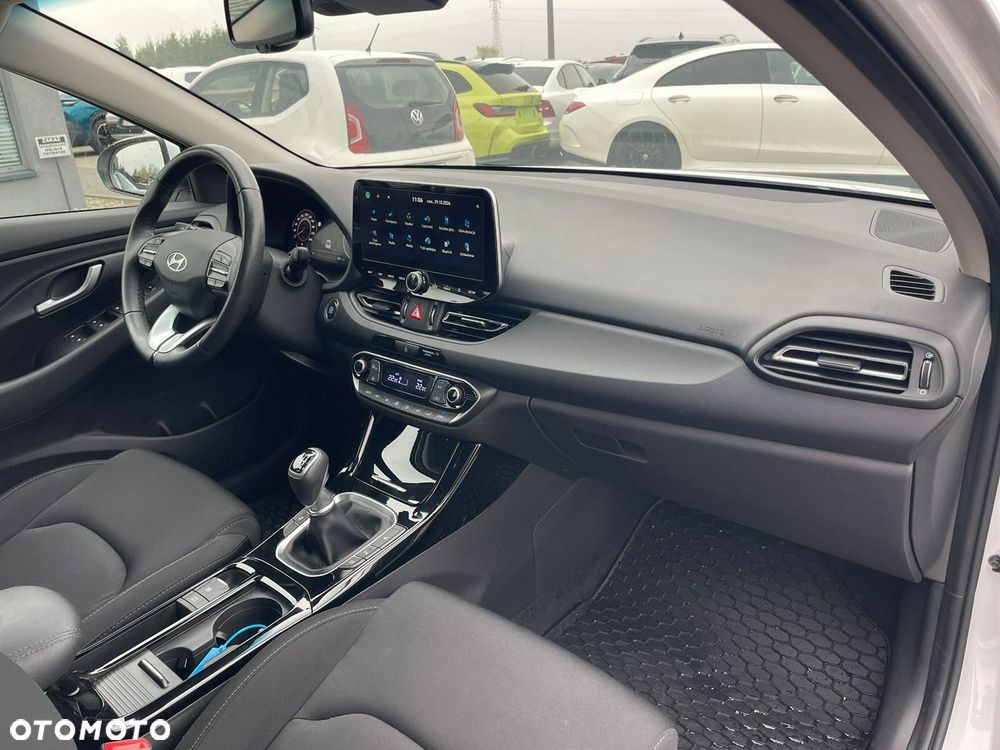 Hyundai i30 1.5 DPI Pure - 9
