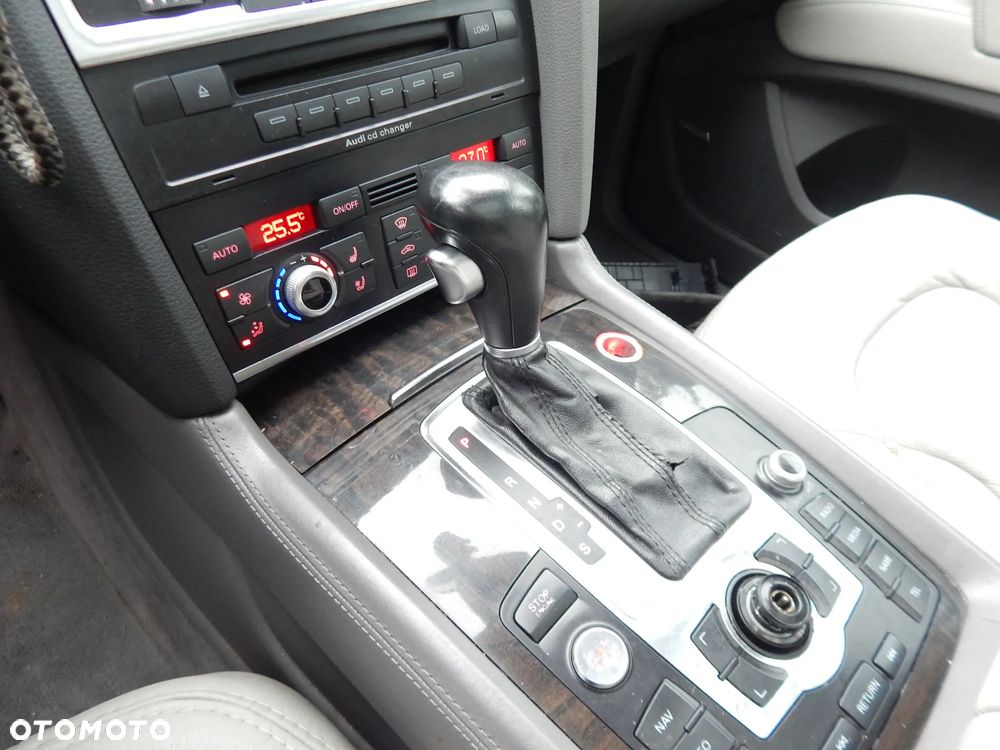 Audi Q7 - 7