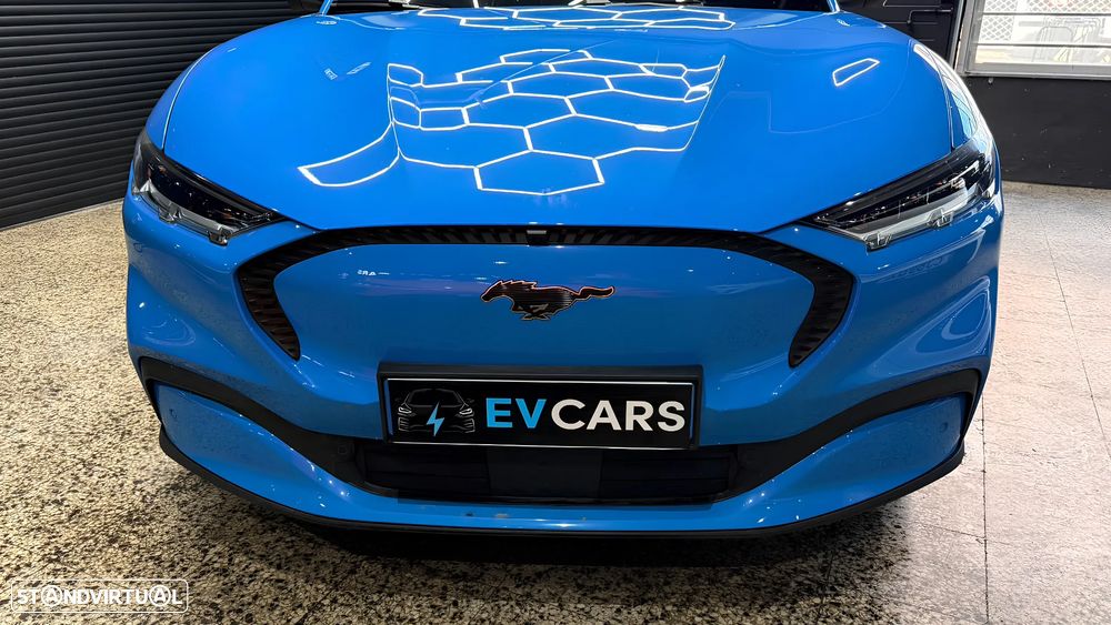 Ford Mustang Mach-E 75.7 kWh Base - 6