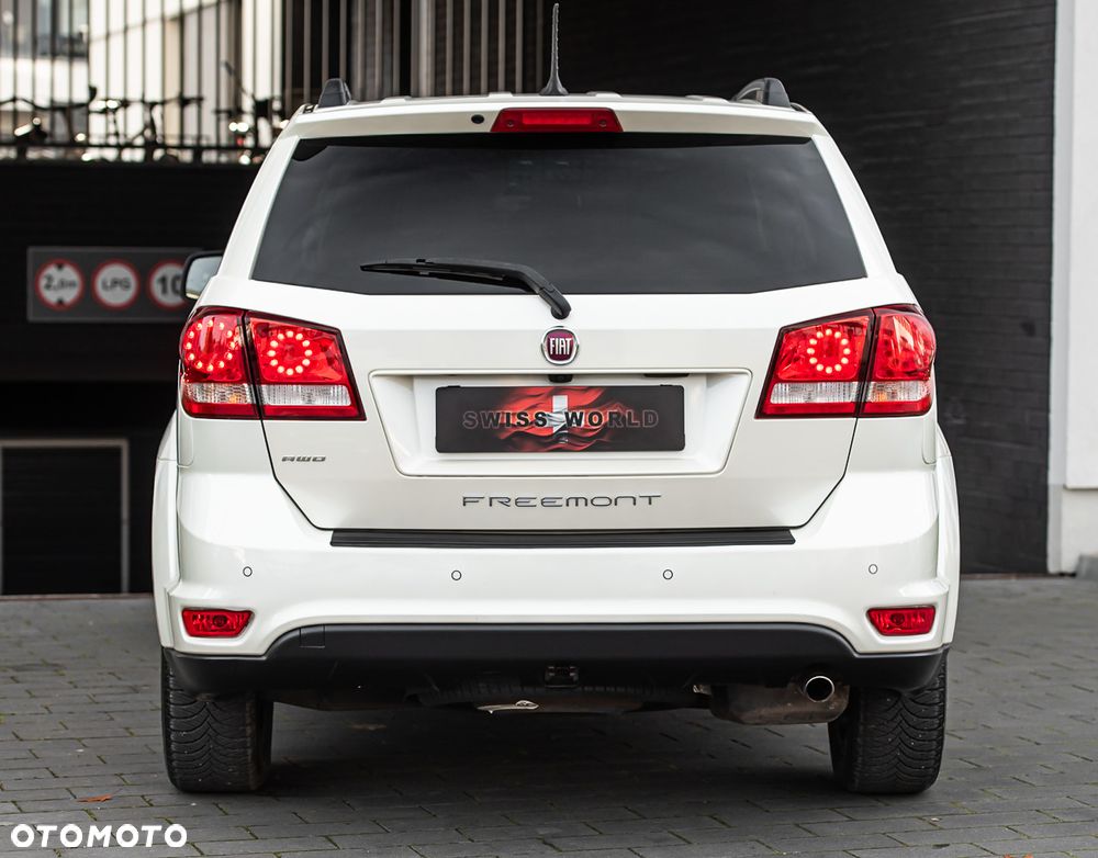 Fiat Freemont 2.0 Multijet 16V DPF Automatik Allrad Black Code - 7