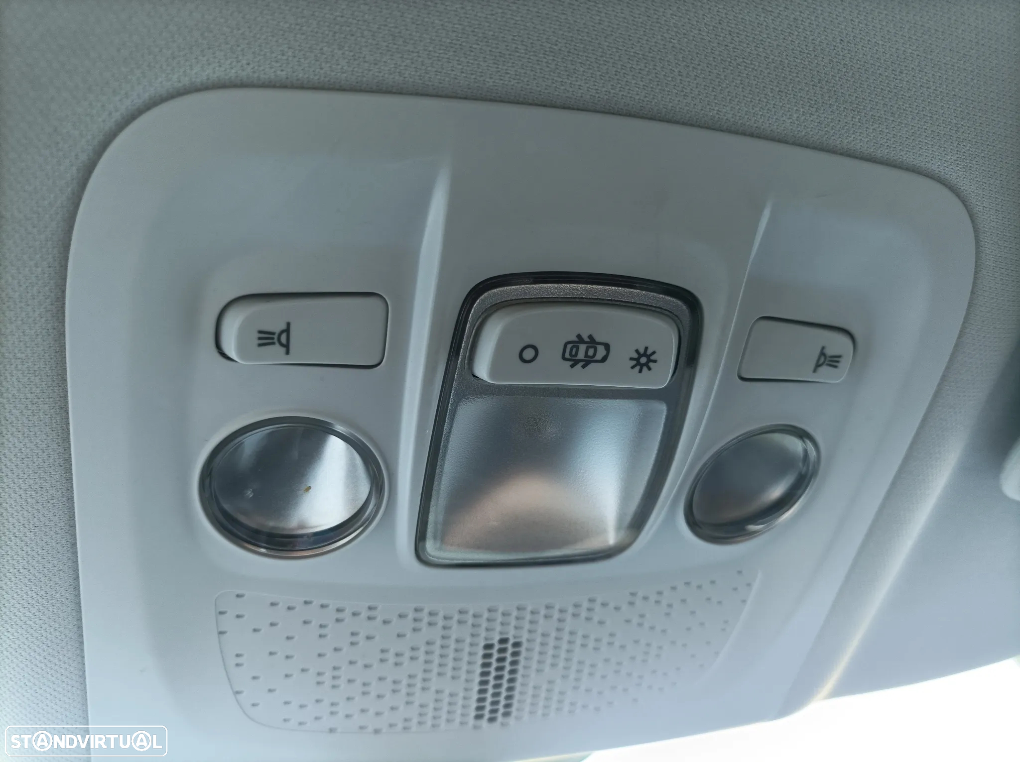 Peugeot 2008 1.6 VTi Allure - 24