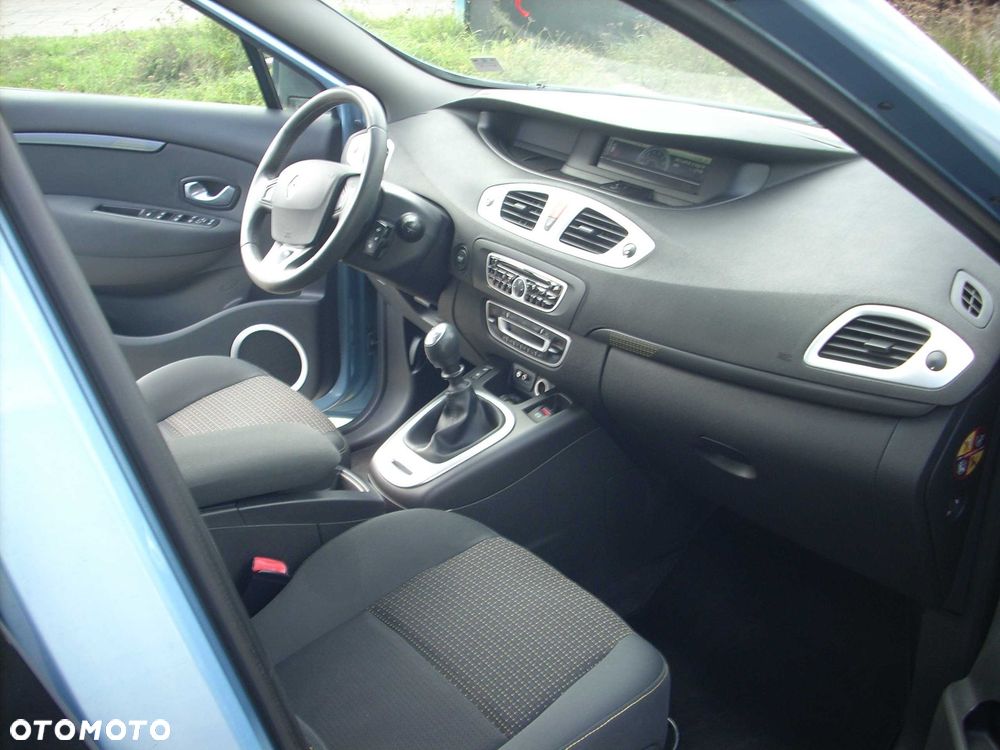 Renault Scenic - 6