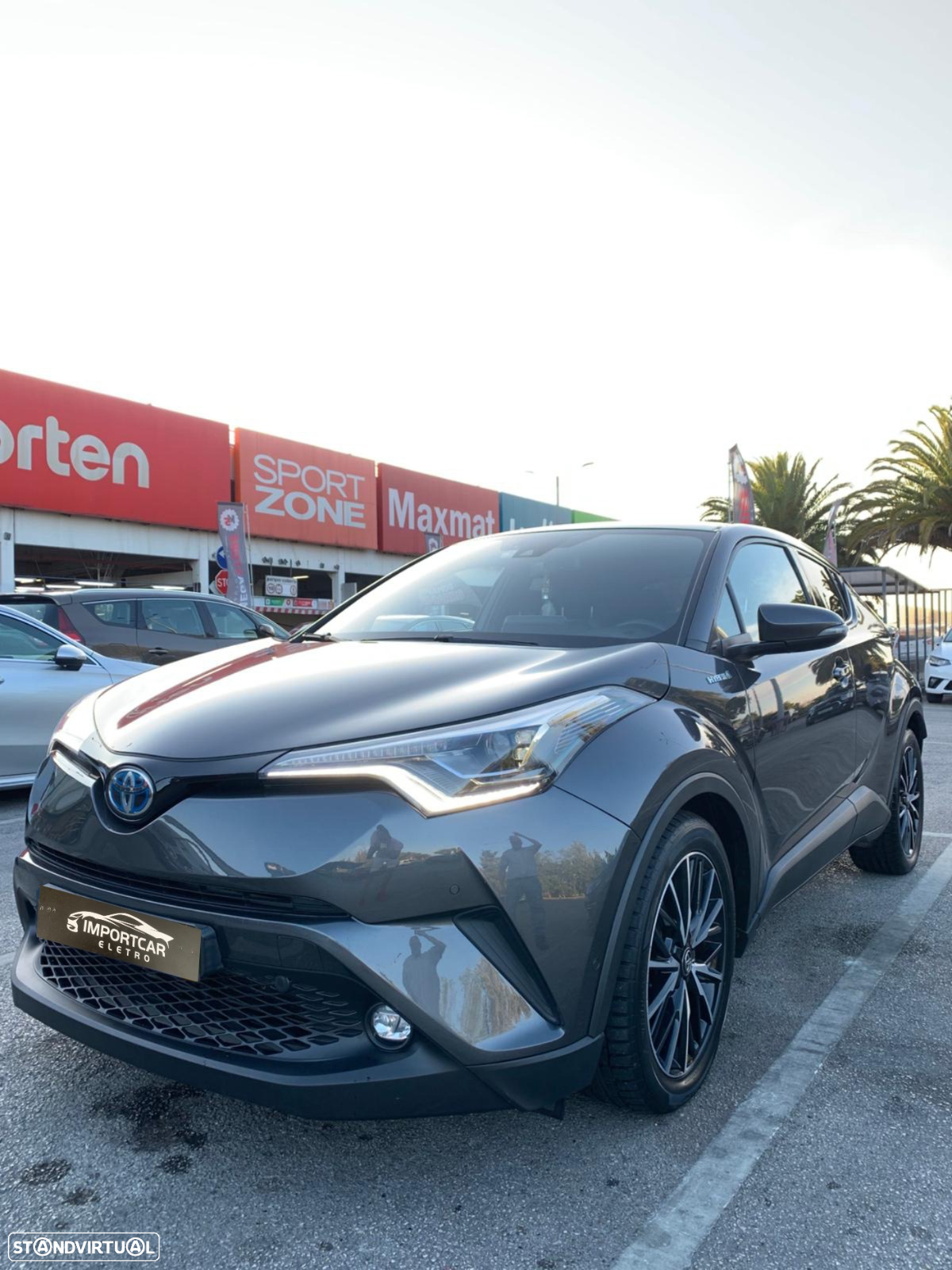 Toyota C-HR 1.8 HSD Exclusive+P.Luxury - 5
