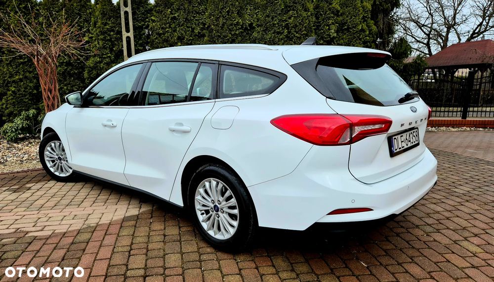 Ford Focus 1.5 EcoBlue STart-Stopp-System TITANIUM - 11