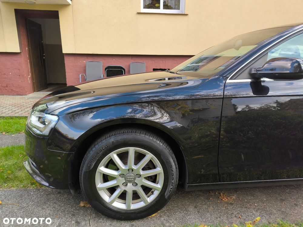 Audi A4 Limousine - 5