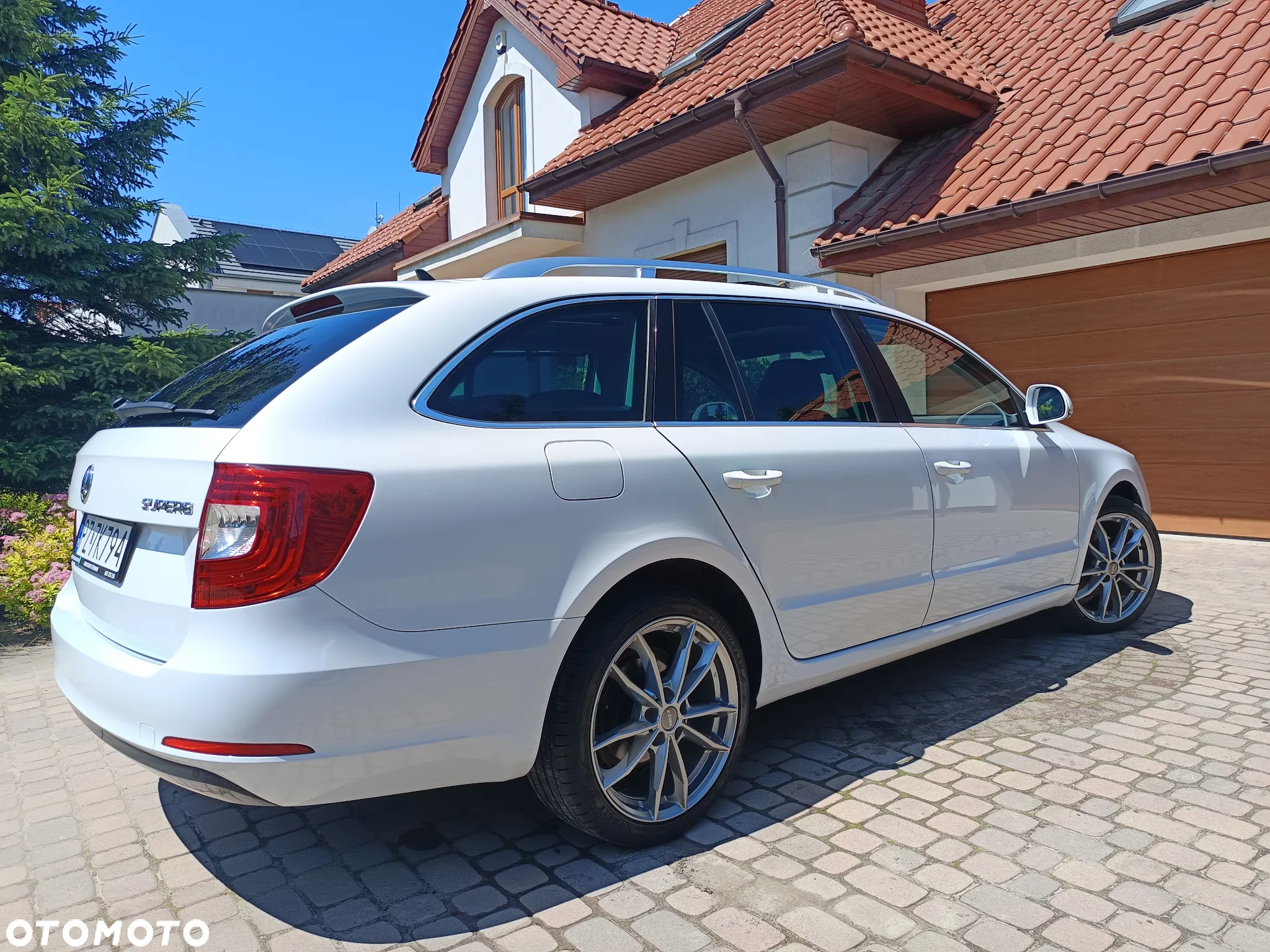 Skoda Superb 1.6 TDI Elegance Greenline - 17