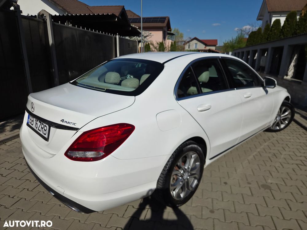 Mercedes-Benz C 300 7G-TRONIC Exclusive - 5