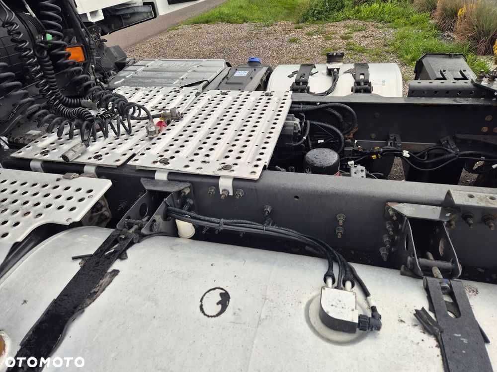 Renault T 480 - 13
