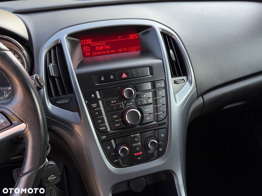 Opel Astra 1.4 Turbo Style - 23