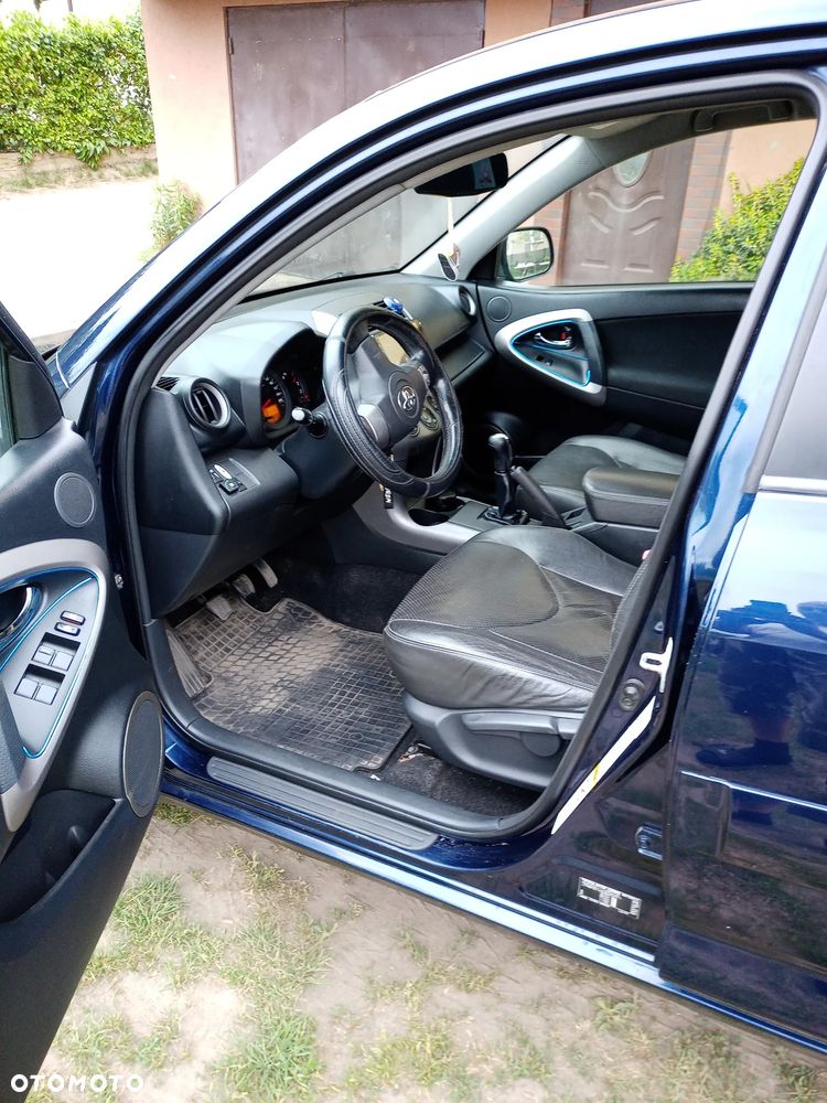 Toyota RAV4 2.0 VVT-i Luna - 5