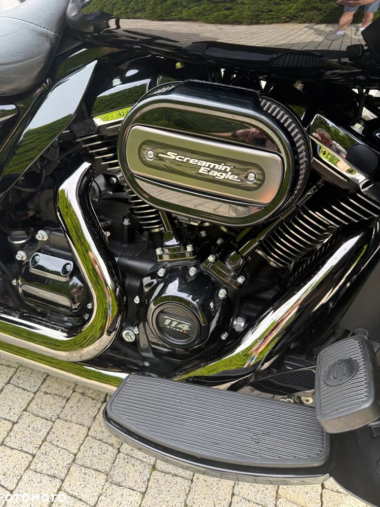 Harley-Davidson Touring Ultra Limited - 11
