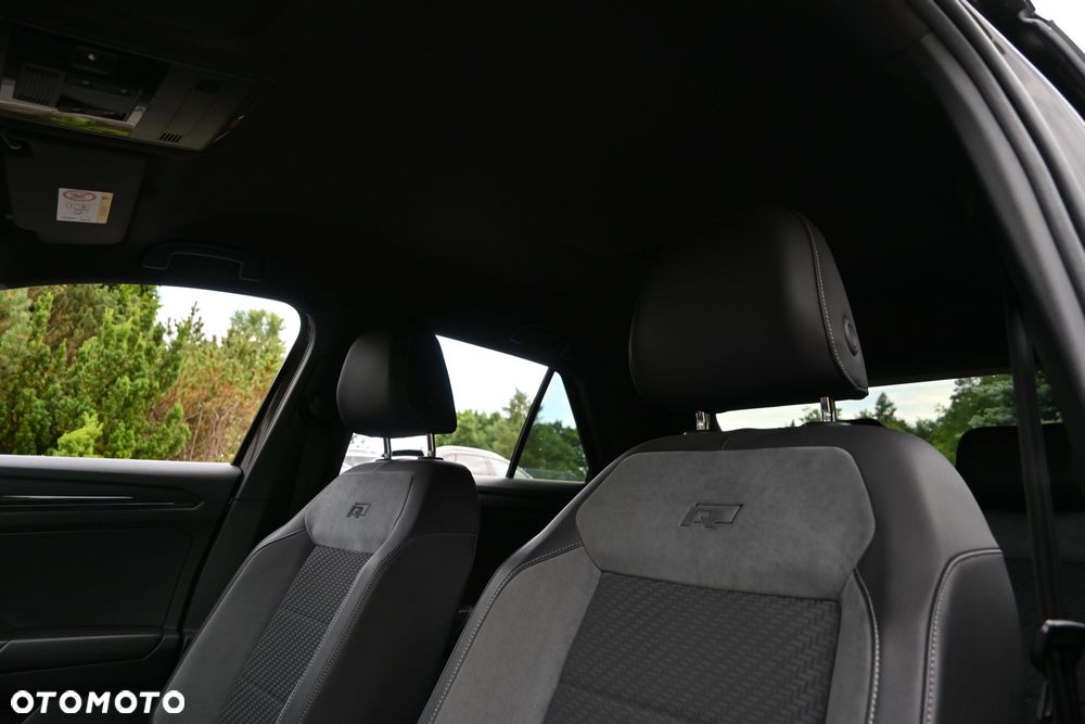 Volkswagen T-Roc 2.0 TDI SCR 4MOTION DSG R-Line - 17