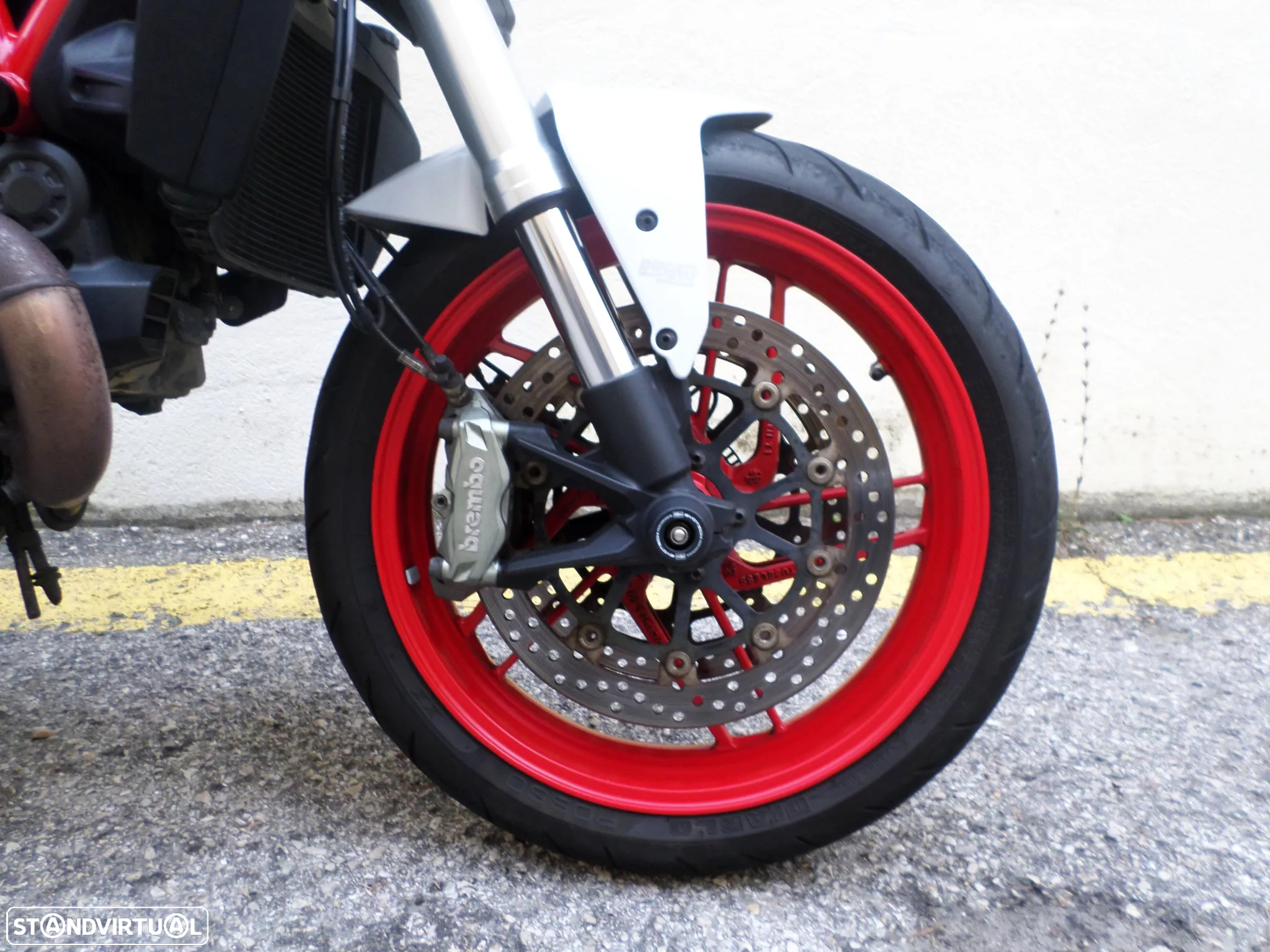 Ducati Monster 821 - 5