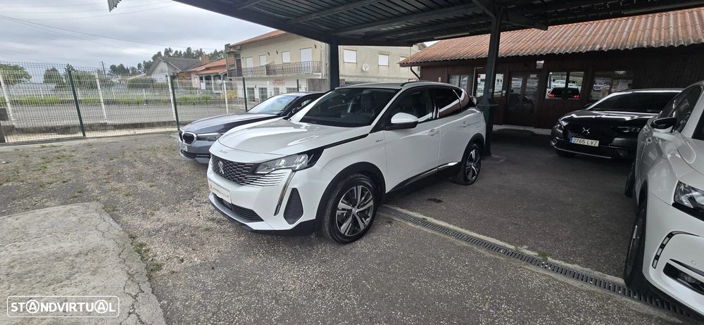 Peugeot 3008 Plug-In Hybrid 225 e-EAT8 Allure Pack - 1