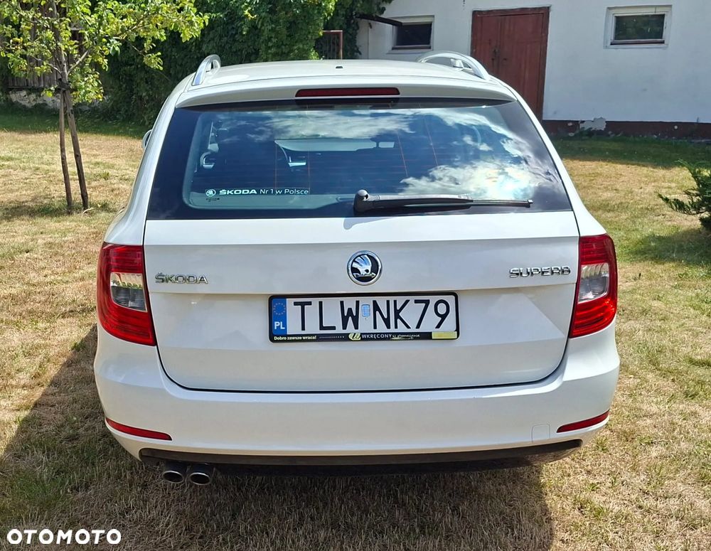 Skoda Superb 2.0 TDI Ambition - 6