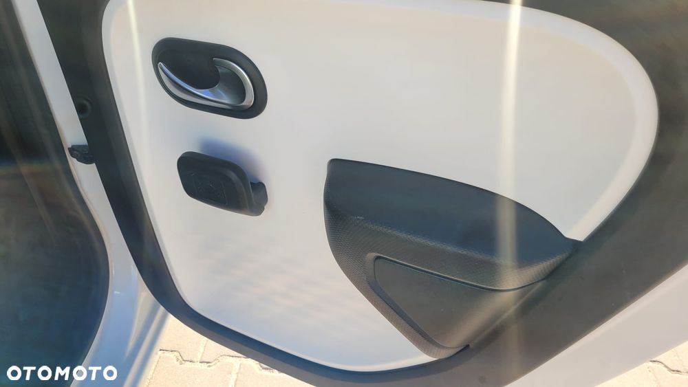 Renault Twingo SCe 70 Start&Stop Intens - 34