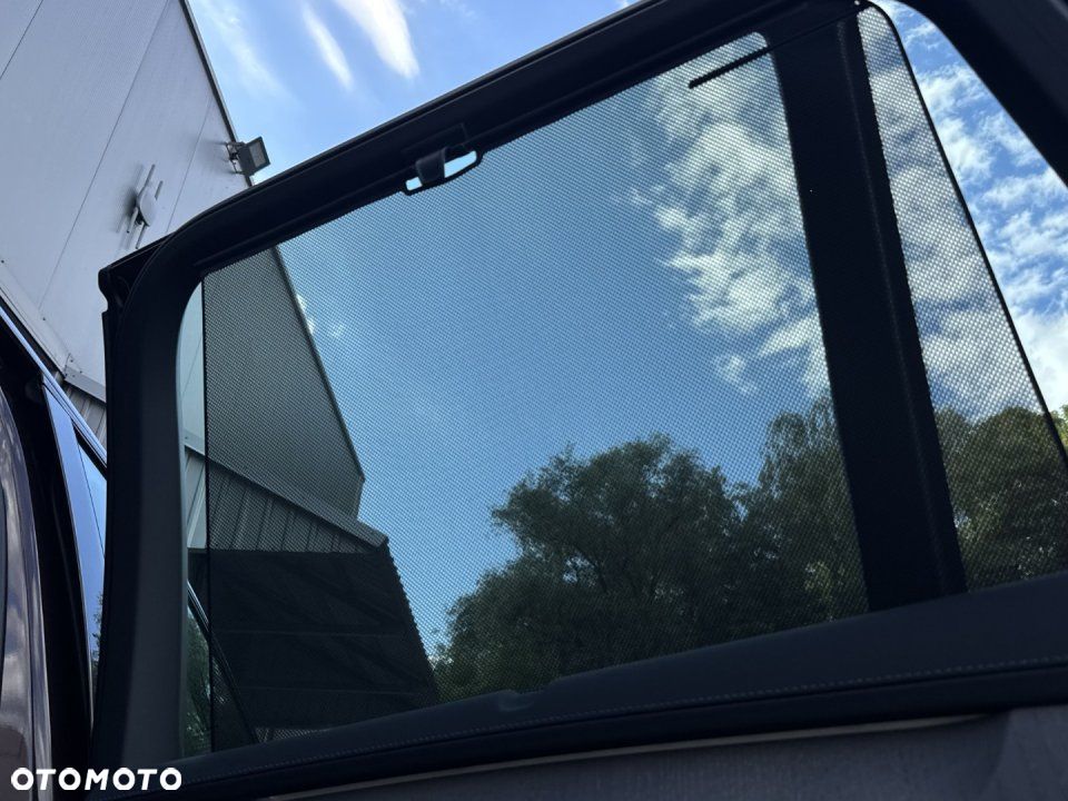 Volvo XC 90 - 31