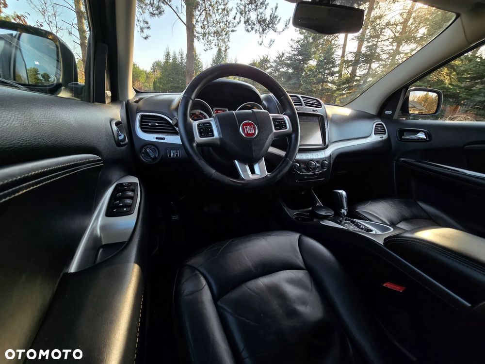 Fiat Freemont 2.0 Multijet Lounge AWD - 27