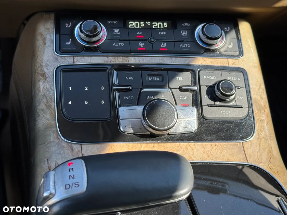 Audi A8 4.2 TDI Quattro - 19