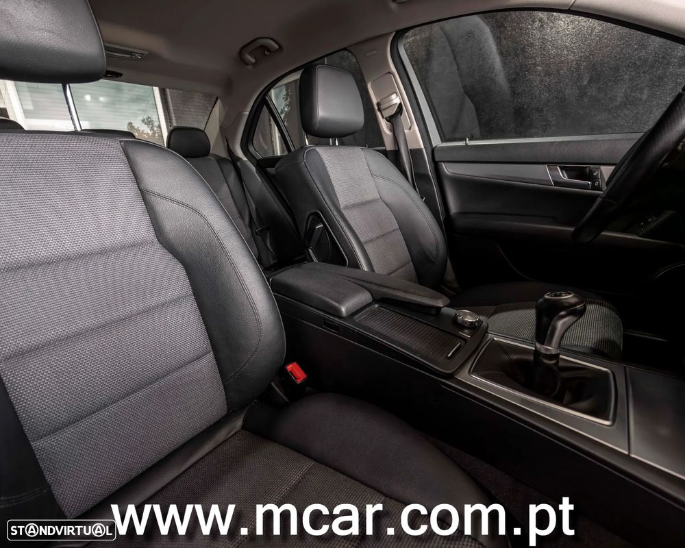 Mercedes-Benz C 220 CDI DPF BlueEFFICIENCY - 24