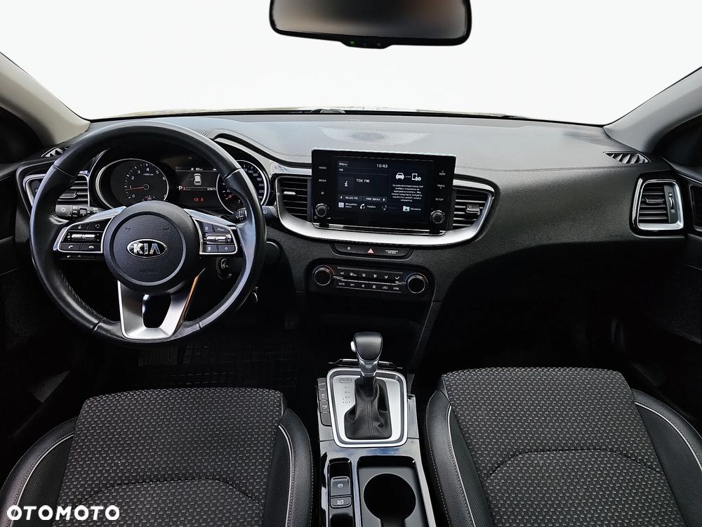Kia XCeed 1.4 T-GDI L DCT - 32