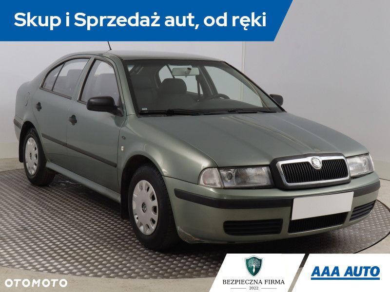 Skoda Octavia - 3