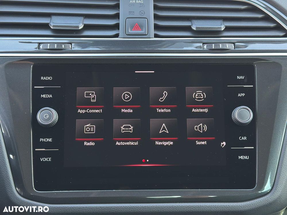 Volkswagen Tiguan 2.0 TDI SCR 4MOTION DSG IQ.DRIVE - 34