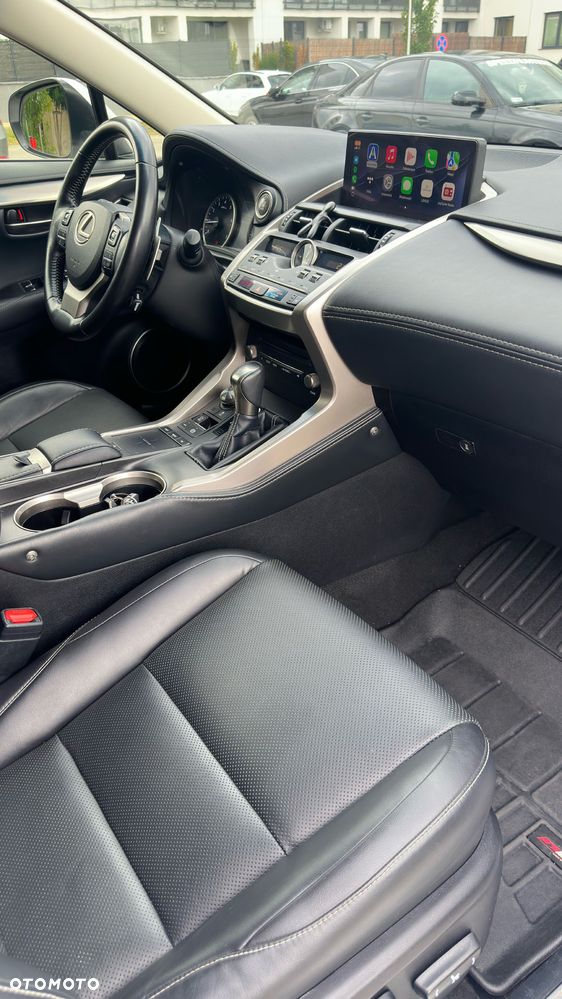 Lexus NX 300 Comfort AWD - 8