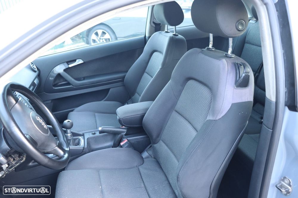 Audi A3 2.0 TDI Attraction - 11