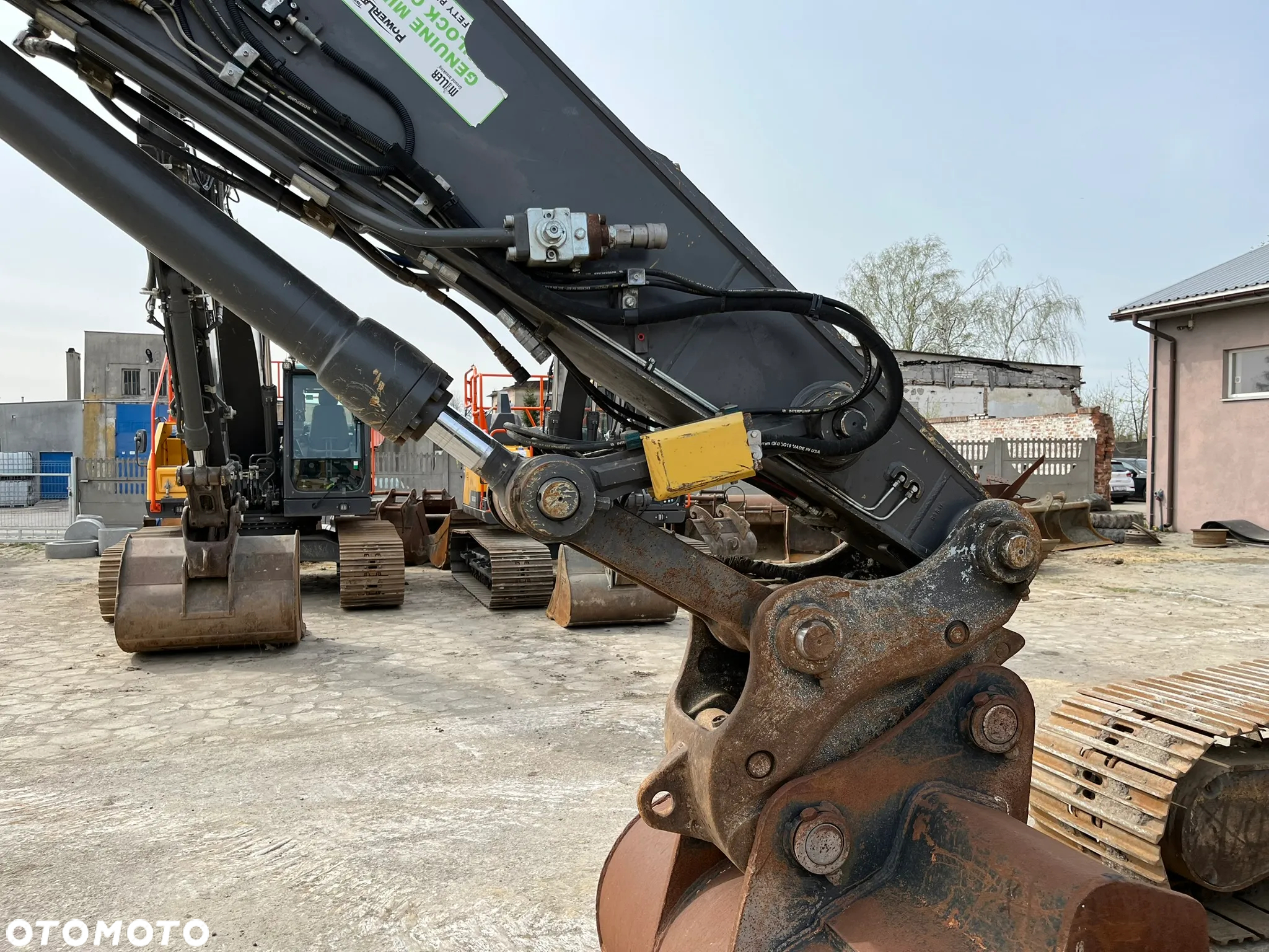 Volvo EC220EL - 3