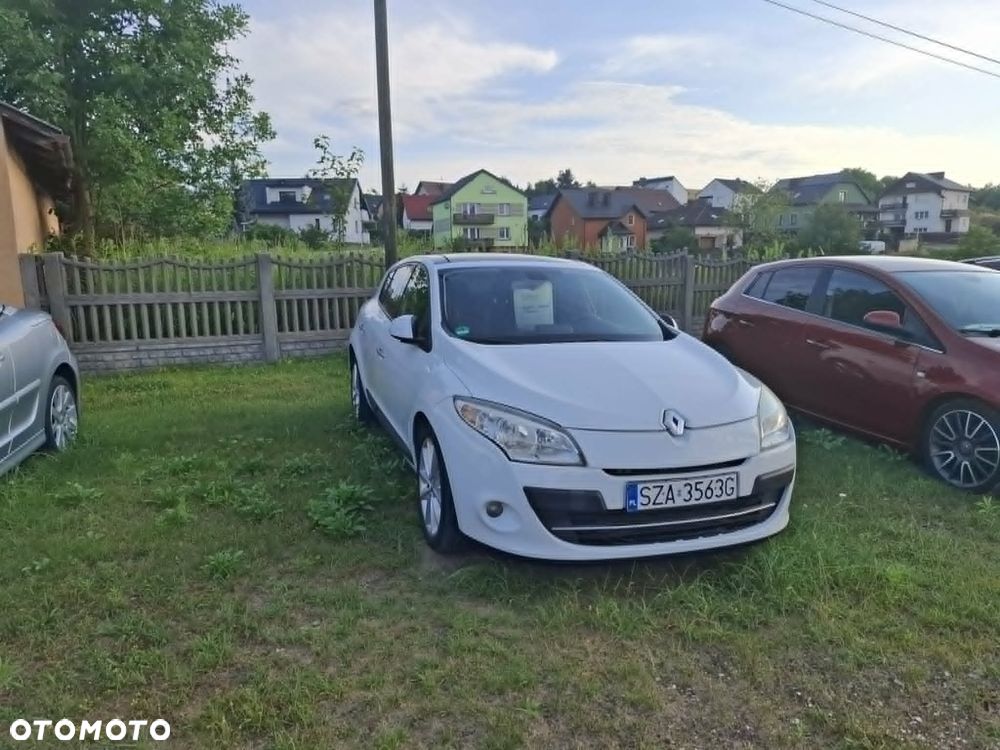 Renault Megane TCe 130 Night and Day - 3