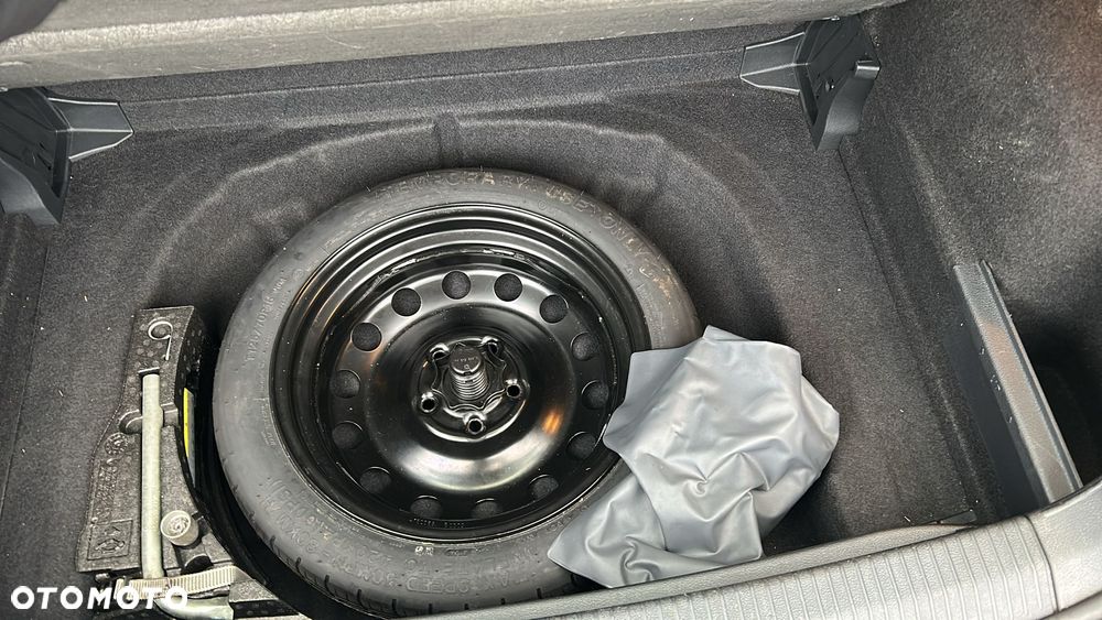 Volkswagen Golf Sportsvan 1.2 TSI (BlueMotion Technology) Comfortline - 18