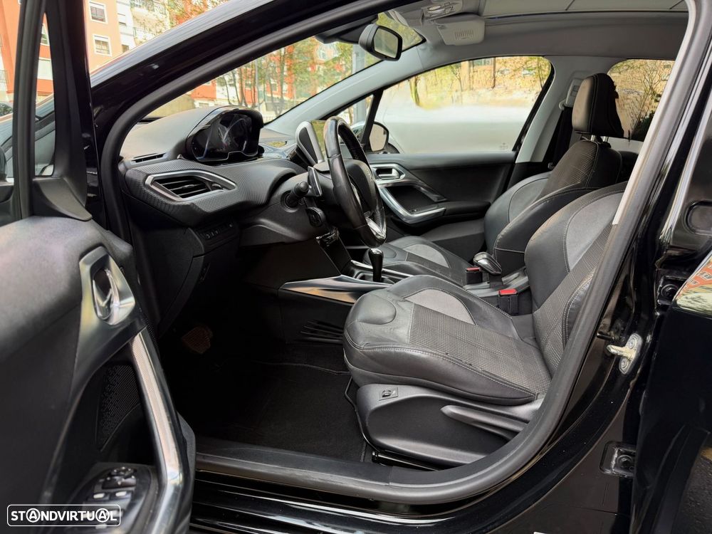 Peugeot 2008 1.6 e-HDi Allure 2-Tronic - 26