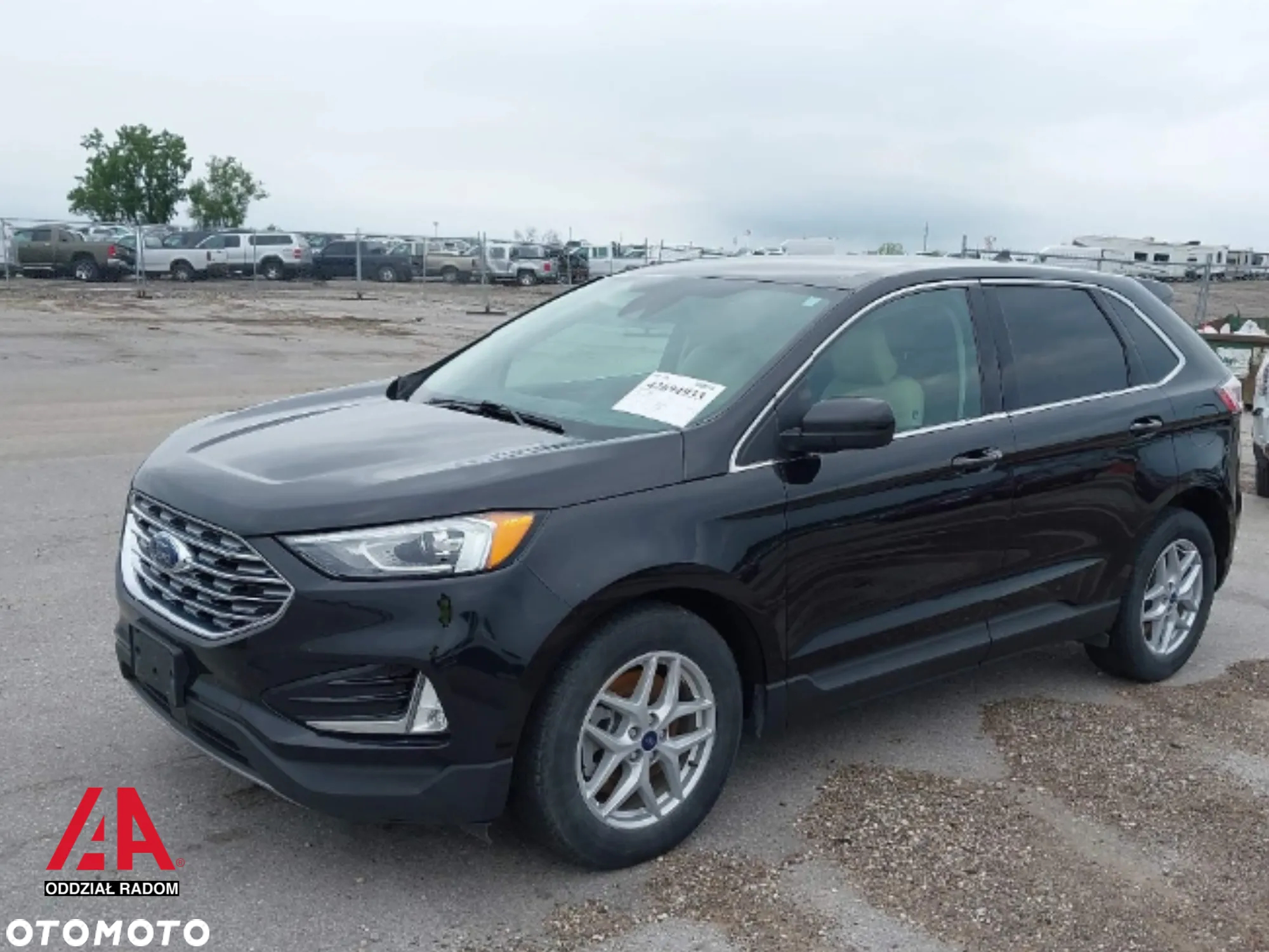 Ford Edge - 2