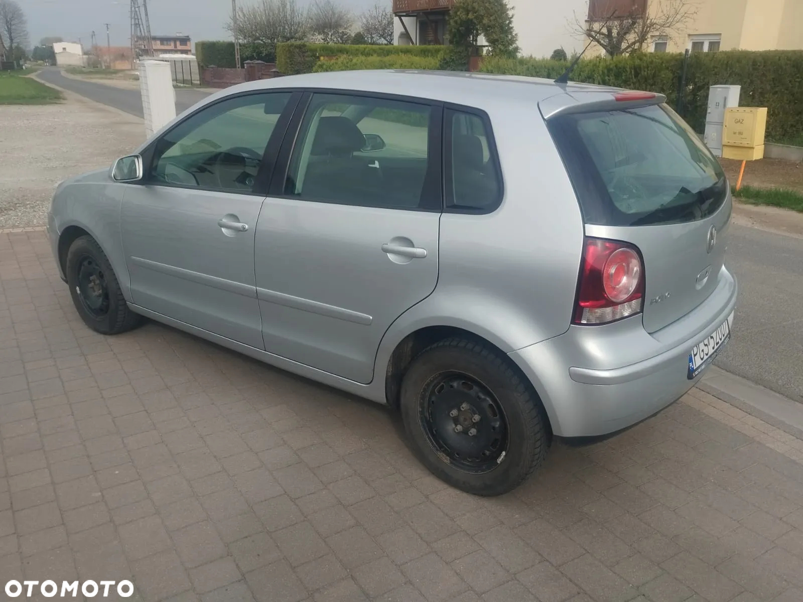 Volkswagen Polo - 4