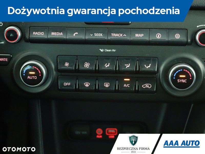 Kia Sportage - 12