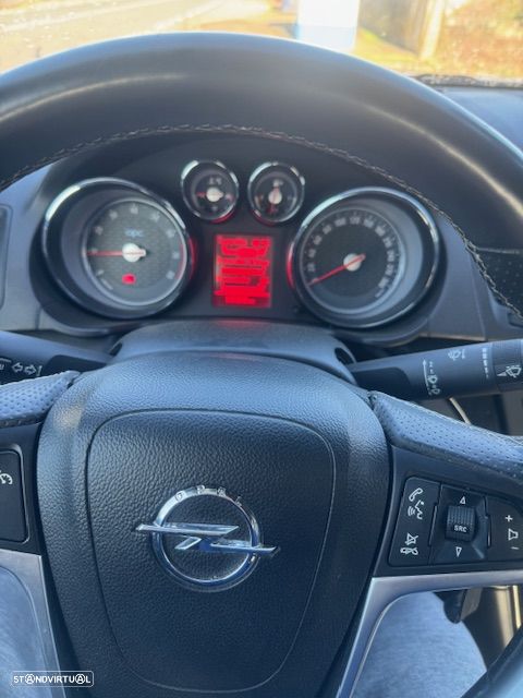 Opel Insignia 2.8 V6 Turbo 4x4 OPC - 19