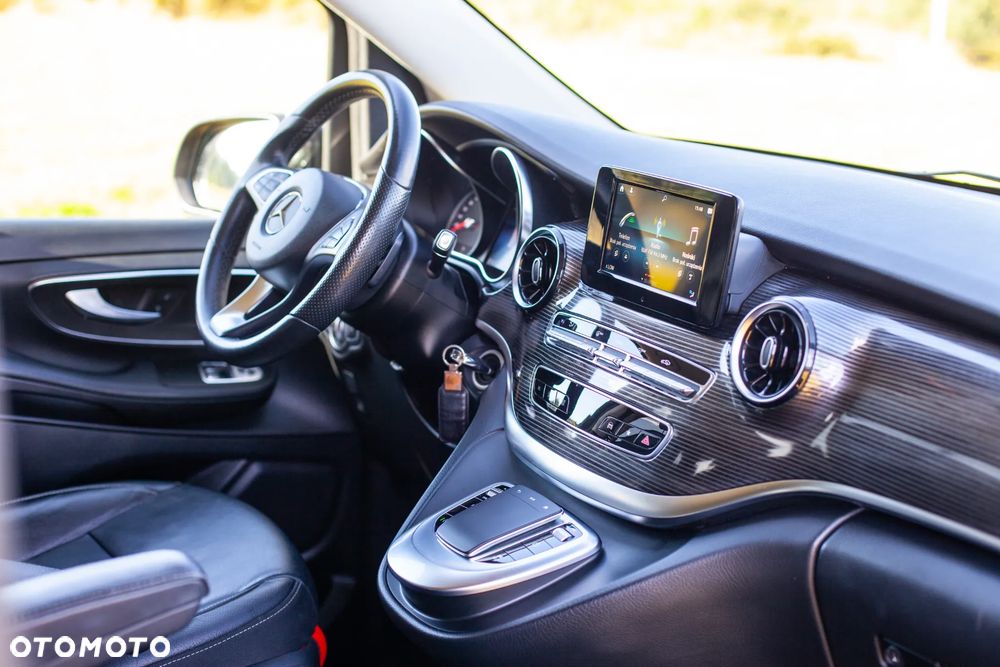 Mercedes-Benz Klasa V 220 d 4-Matic 9G-Tronic (d³ugi) - 23