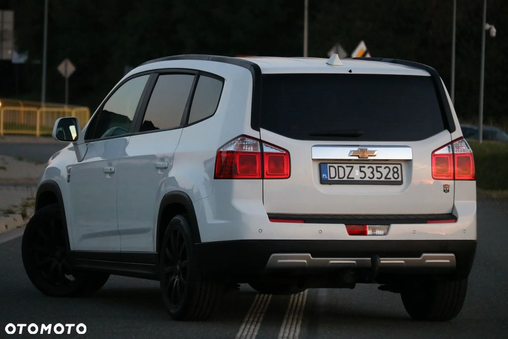 Chevrolet Orlando - 34