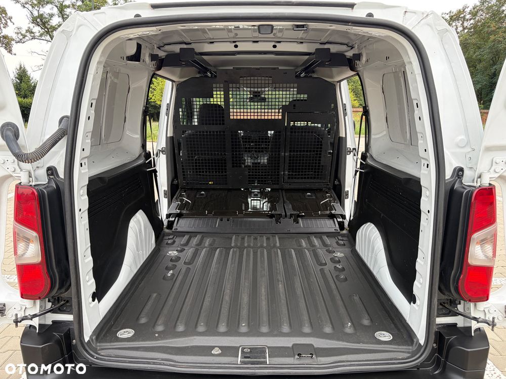Toyota Proace City - 25