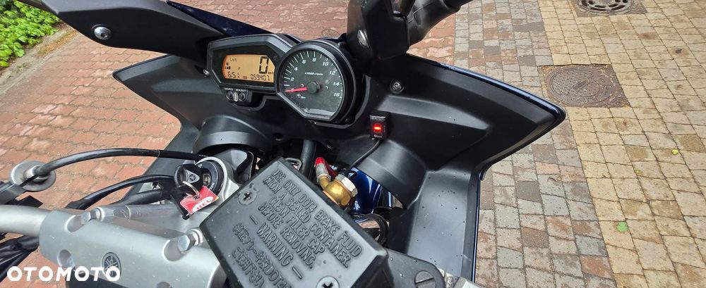 Yamaha FZ6 - 12