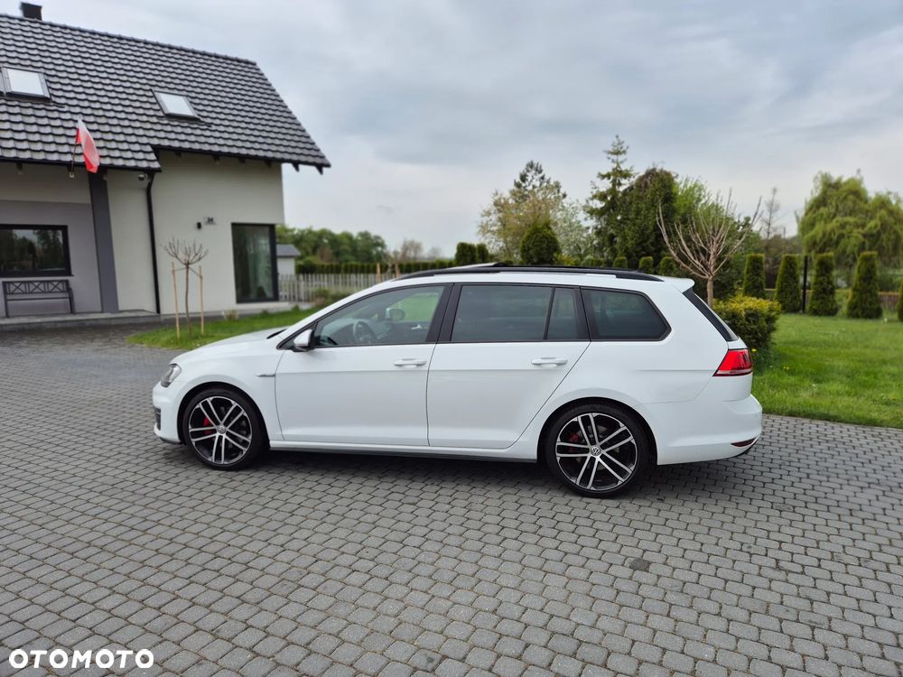 Volkswagen Golf GTD (BlueMotion Technology) - 15
